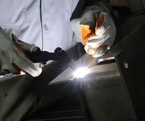 Welche Arten von Schweißstäben werden für verschiedene Metalle verwendet?